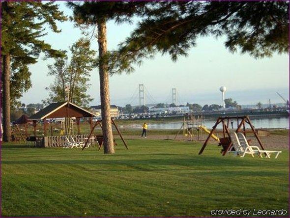 Waterfront Inn Mackinaw City Létesítmények fotó